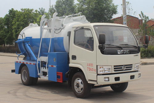 新疆石河子東風多利卡4方餐廚垃圾車 城市潔凈的可靠伙伴
