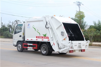 4方壓縮垃圾車 城市環衛的專用高效解決方案